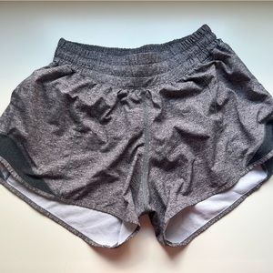 Lululemon Hotty Hot Short II Long 4”